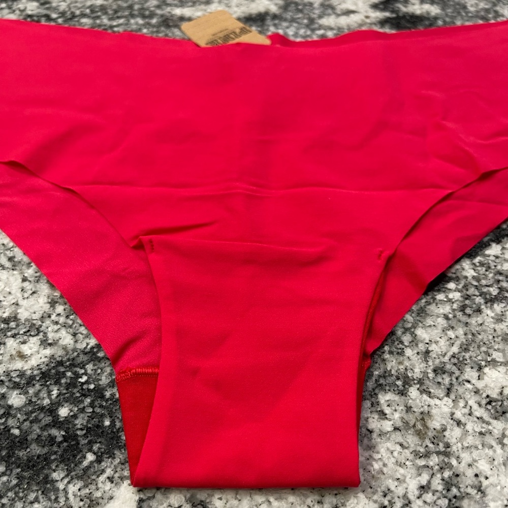 Victoria’s Secret PINK cheeky panty - Picture 2 of 9